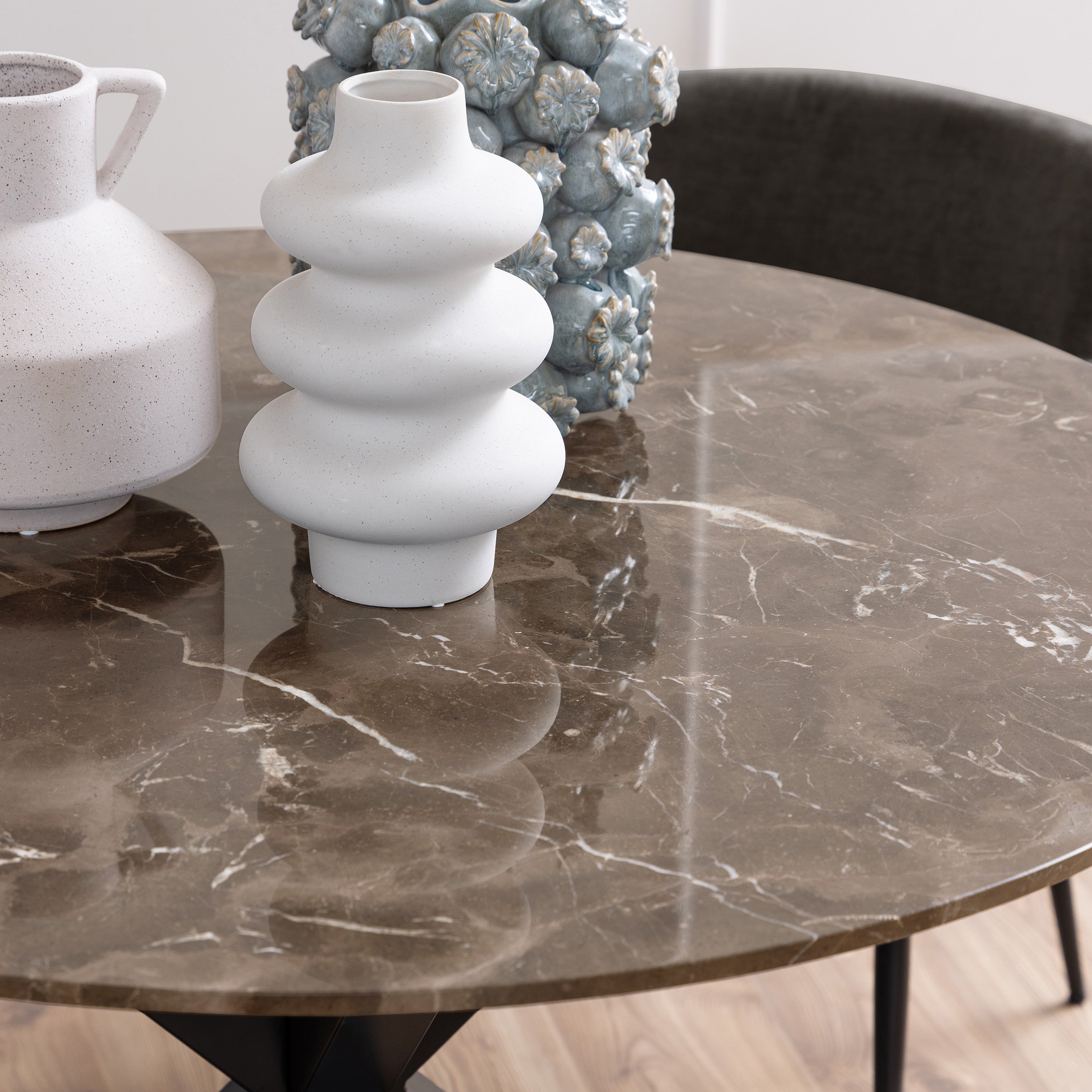 Okrągły stół 120x76 w stylu eleganckim | Morial