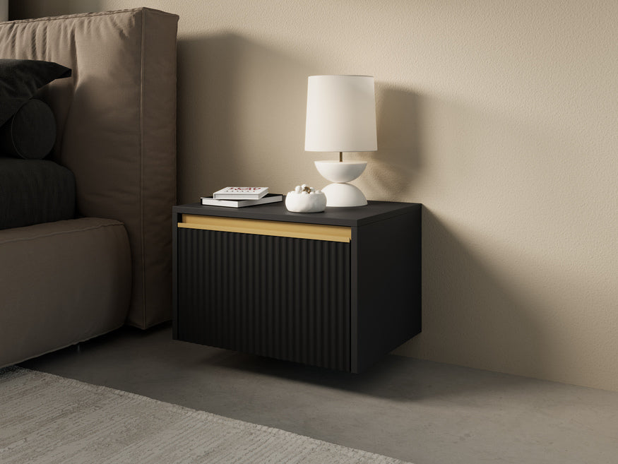 Szafka nocna 54x42 cm w stylu glamour – frezowany front, złote detale, bezuchwytowe otwieranie | Westa
