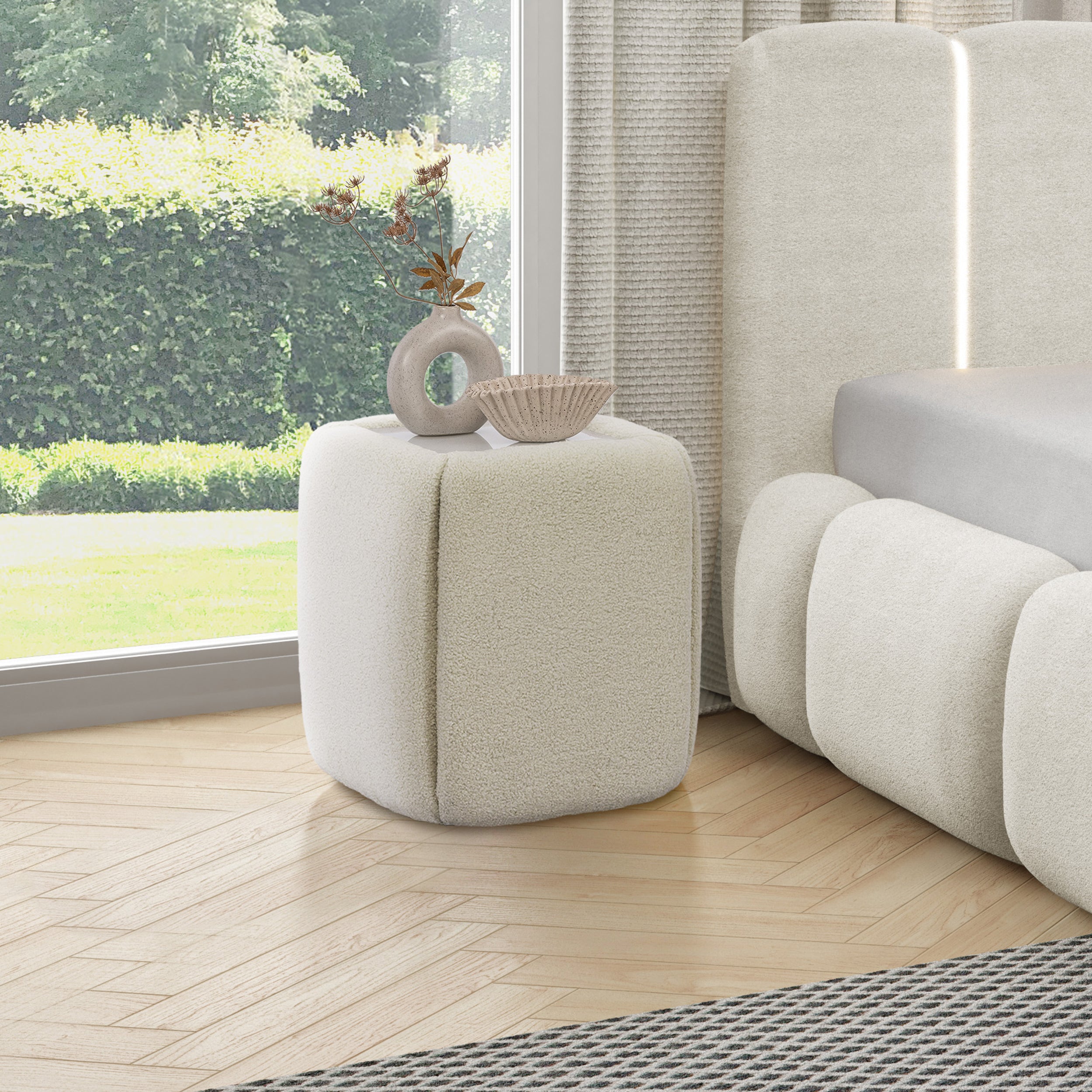 Stolik nocny 50x55 bez szuflad w stylu minimalistycznym - tapicerowany, szklany blat | Neria