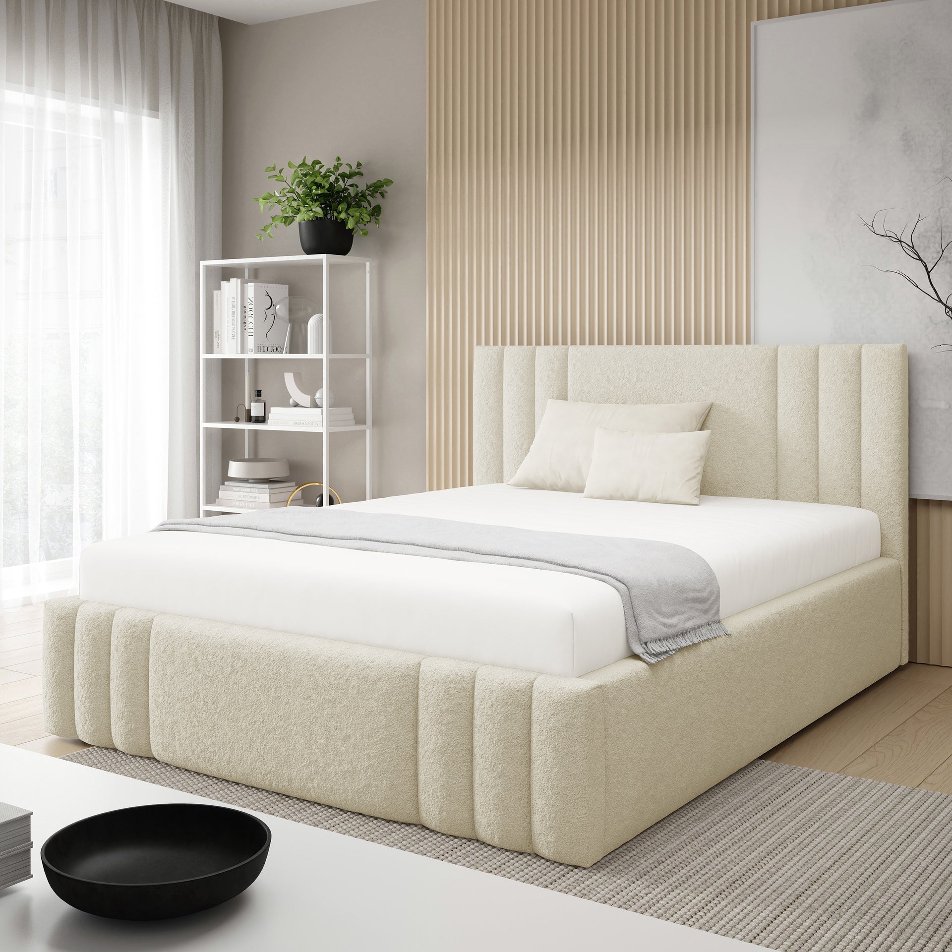 Łóżko tapicerowane z pojemnikiem w różnych rozmiarach w stylu eleganckim - tkanina Lambi, pionowe pikowania, wysoki zagłówek | Falda