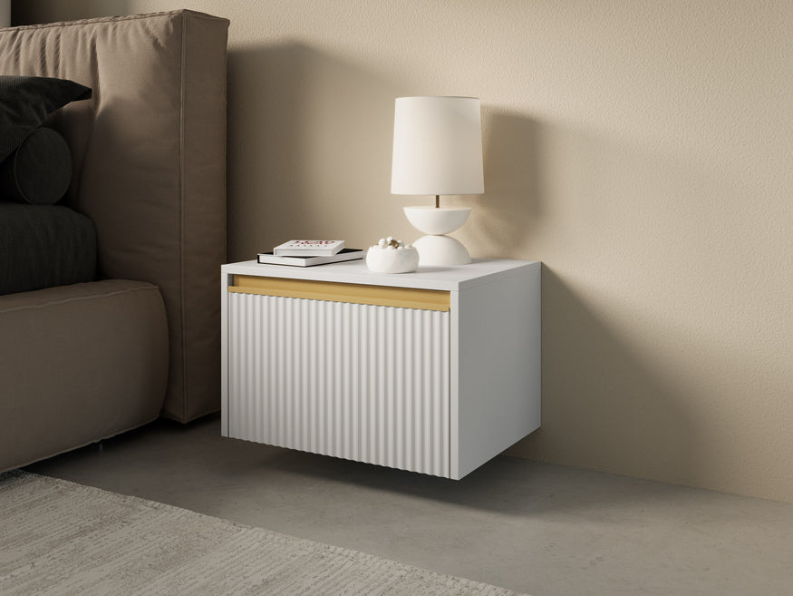 Szafka nocna 54x42 cm w stylu glamour – frezowany front, złote detale, bezuchwytowe otwieranie | Westa